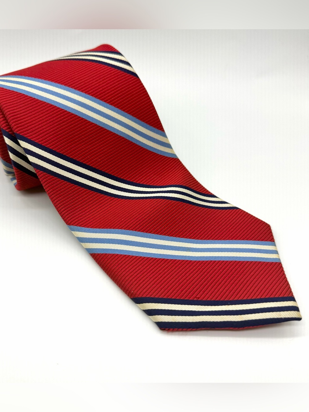 Brooks Brothers Stain Resistant Silk Red Striped Tie Blue Neck Tie